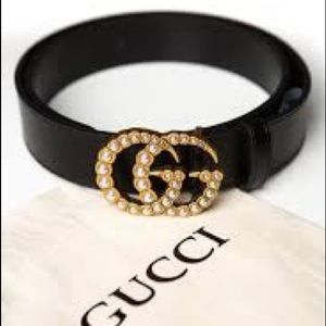 Gucci pearl belt